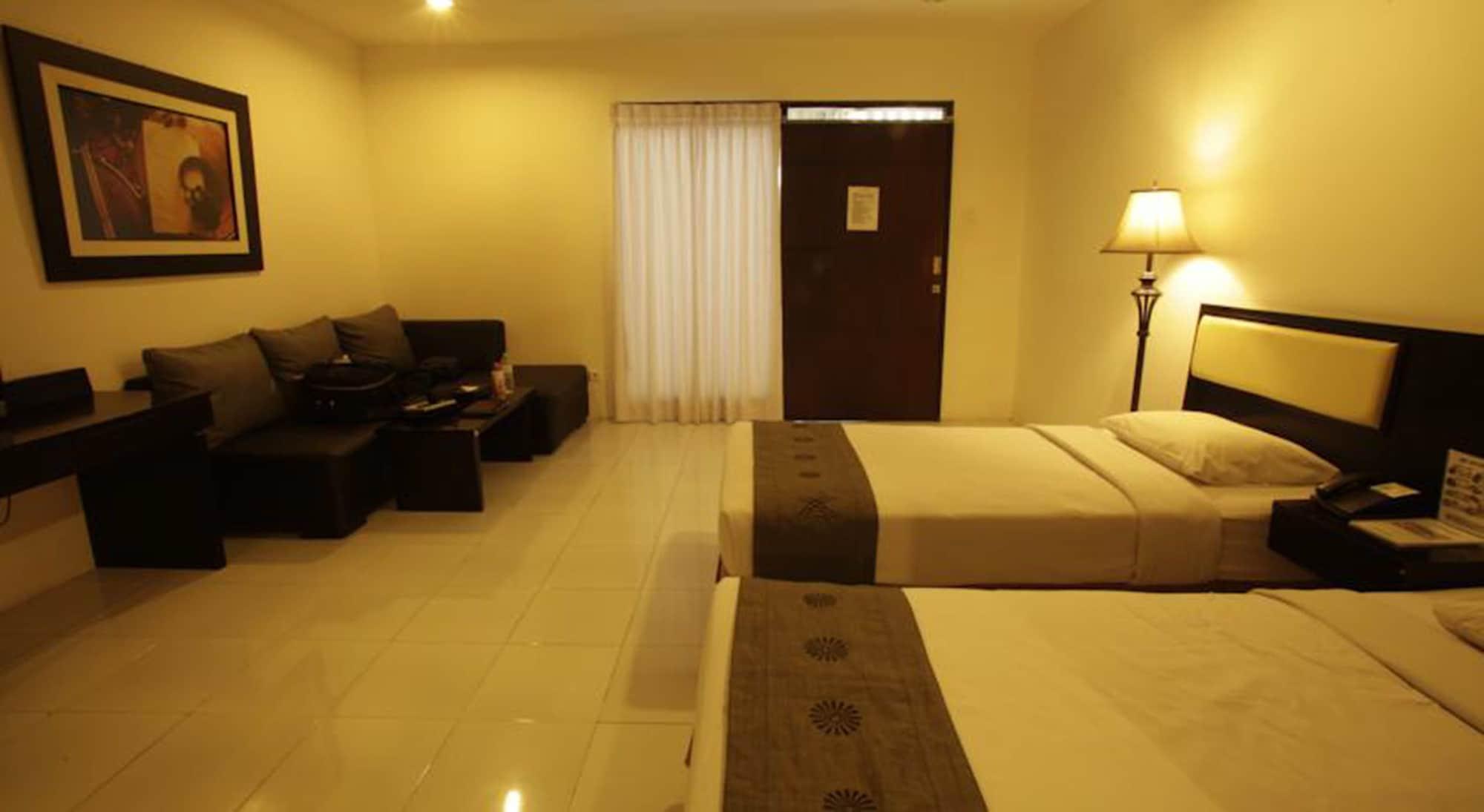The Harmony Legian Hotel Kuta Lombok Exteriör bild