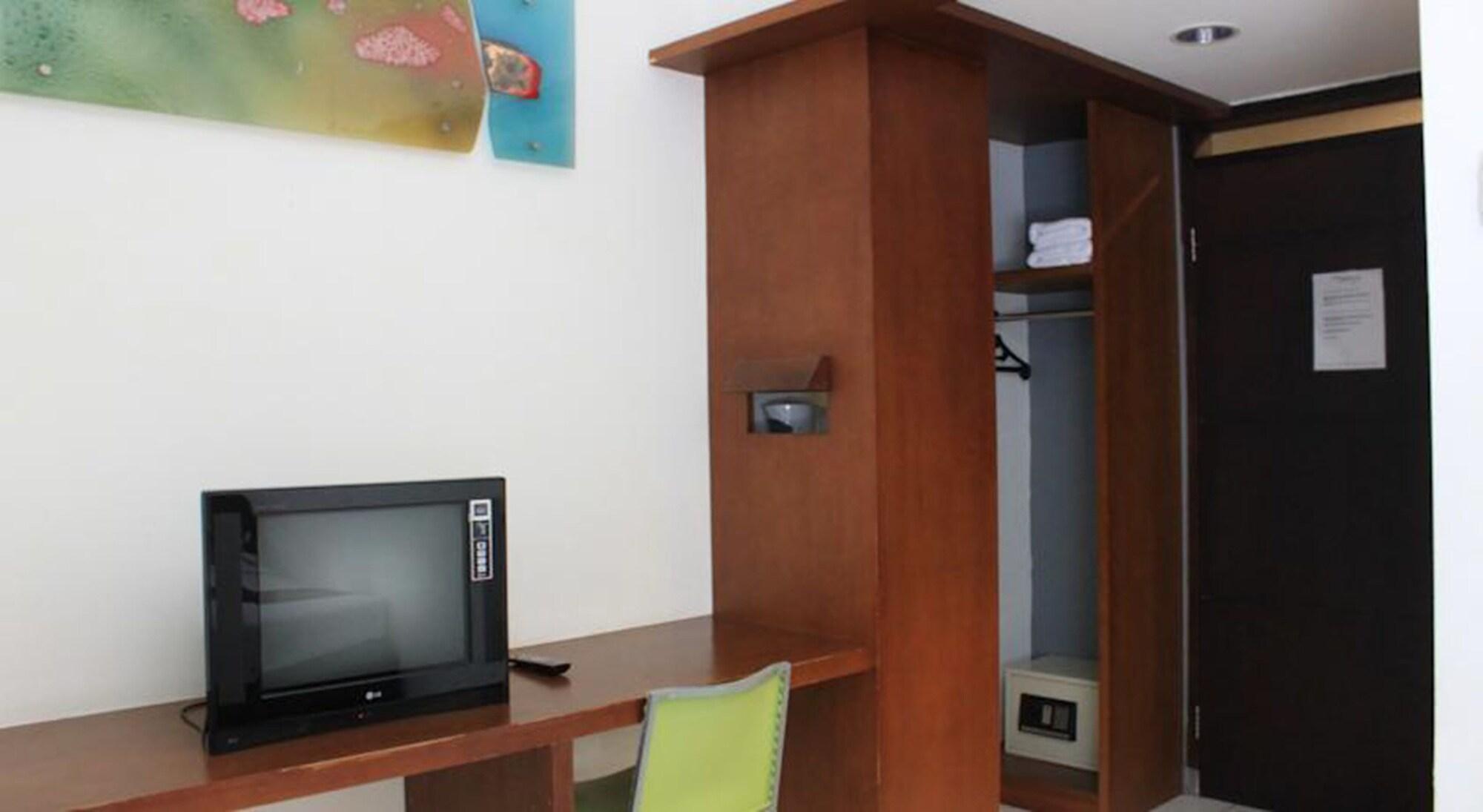 The Harmony Legian Hotel Kuta Lombok Exteriör bild