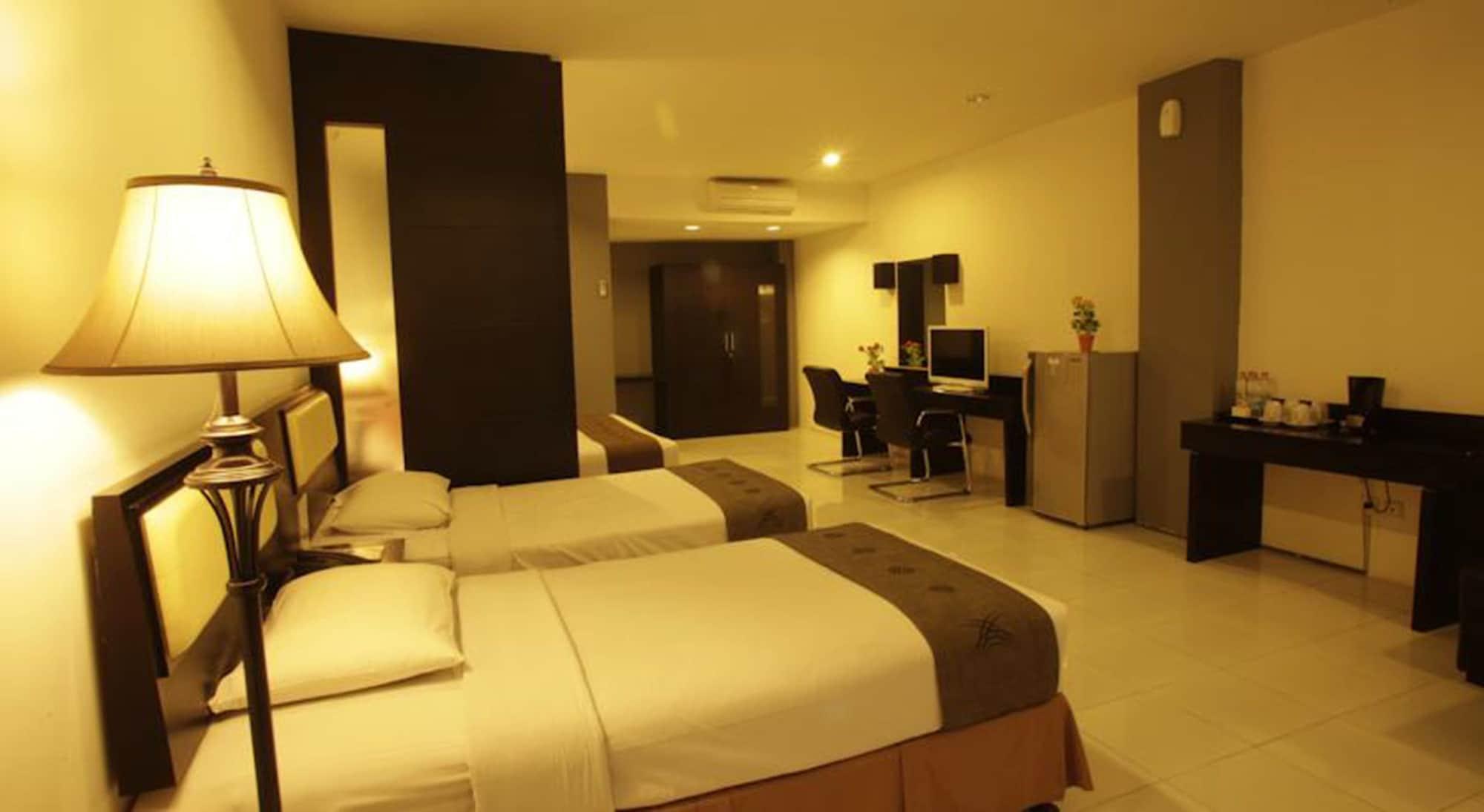 The Harmony Legian Hotel Kuta Lombok Exteriör bild