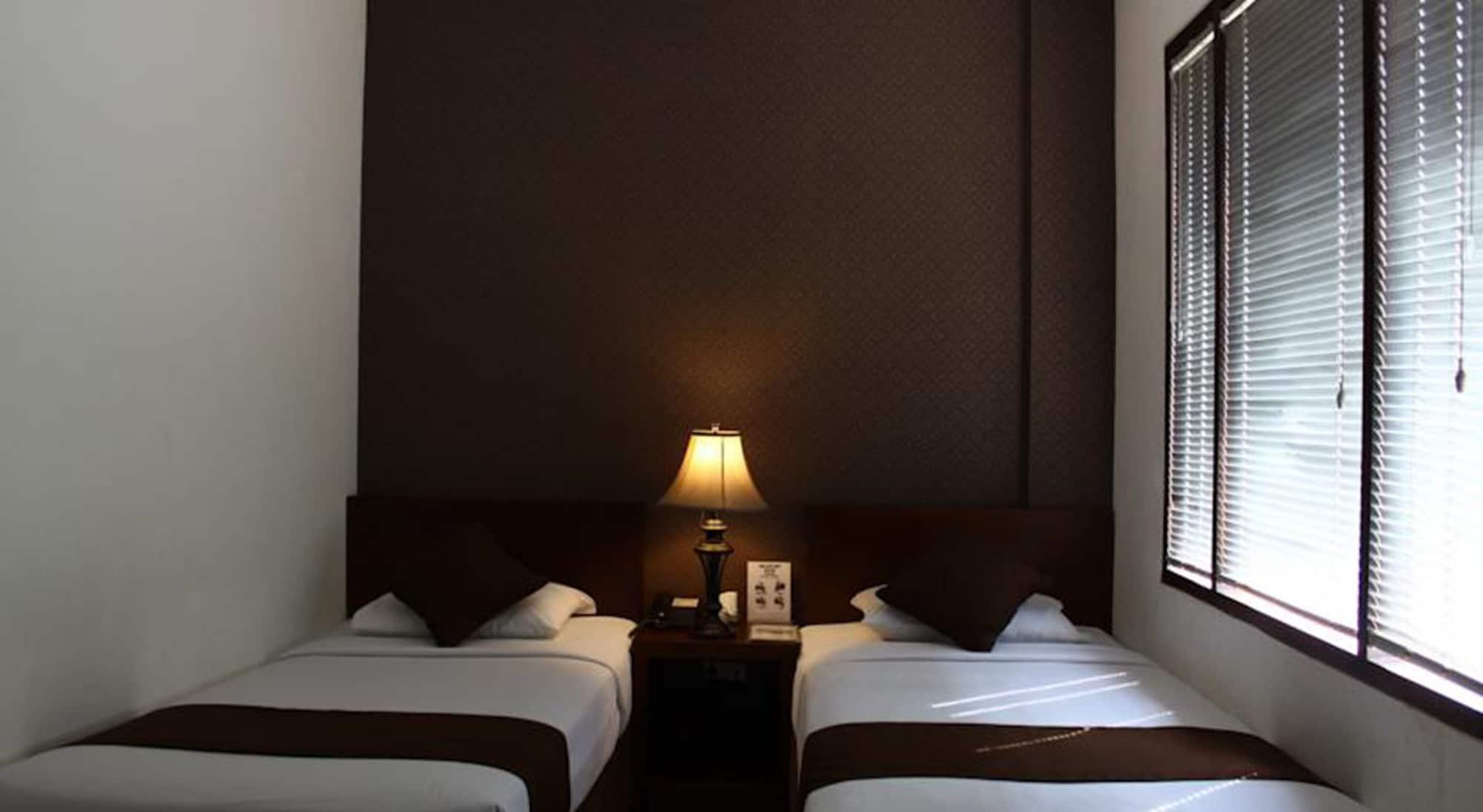 The Harmony Legian Hotel Kuta Lombok Exteriör bild