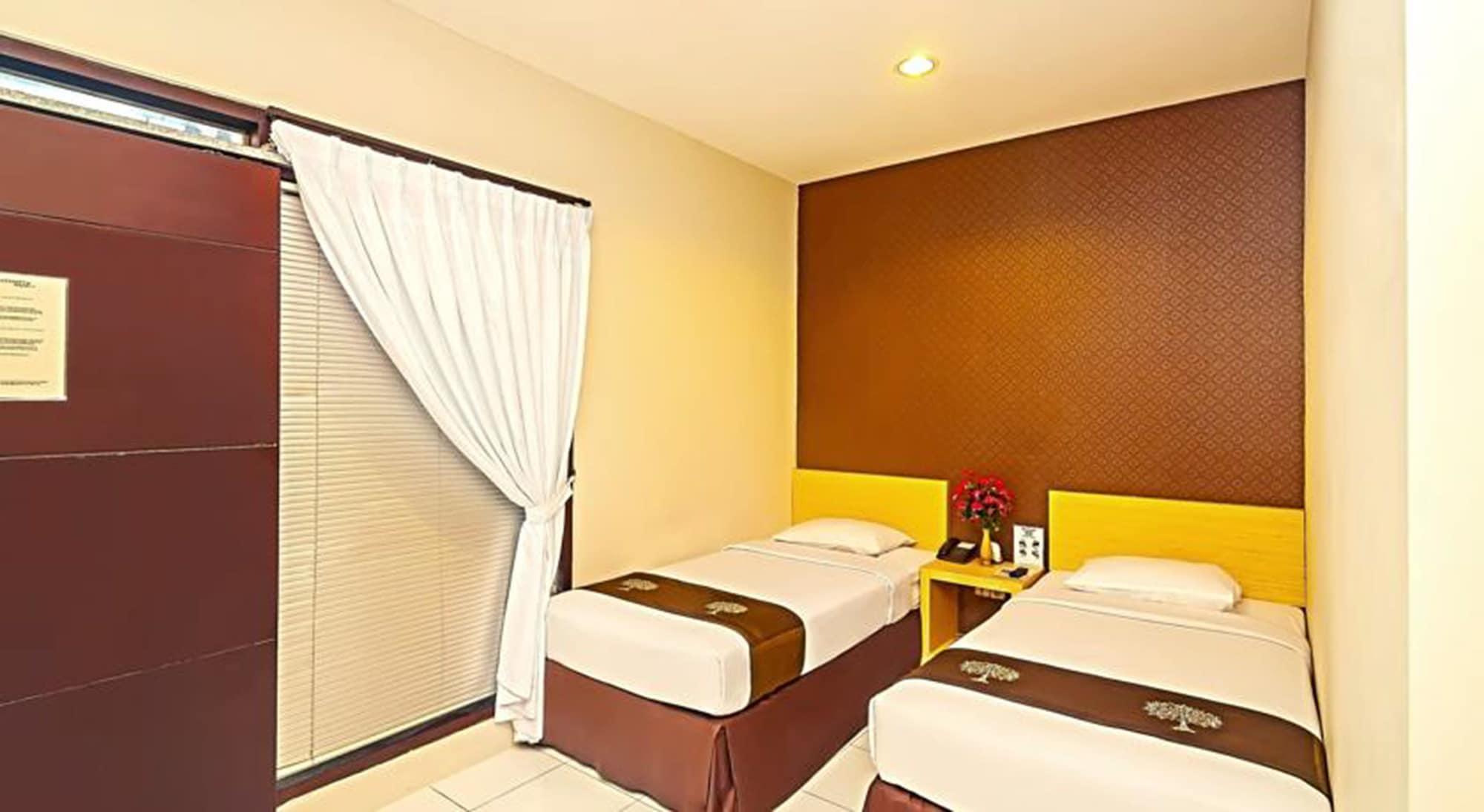 The Harmony Legian Hotel Kuta Lombok Exteriör bild