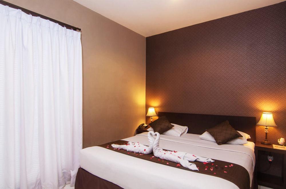 The Harmony Legian Hotel Kuta Lombok Exteriör bild